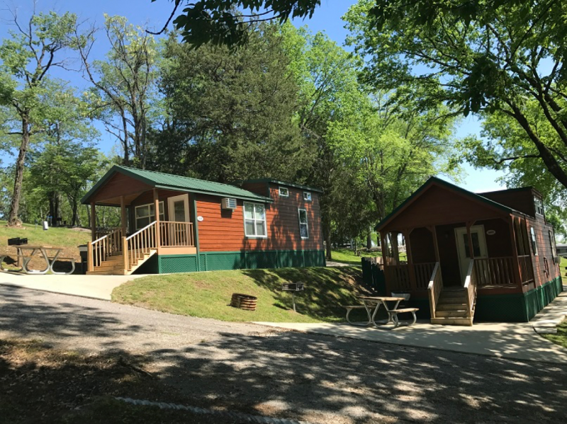 Nashville Shores Hillside Cabin Exterior